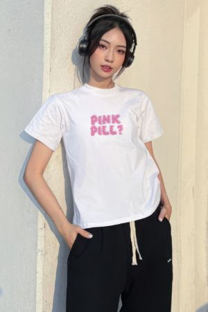 Áo thun Baby Tee hình chữ PINKPILL