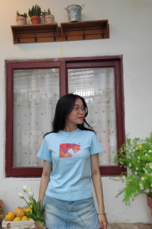 Áo thun Baby Tee hình chữ