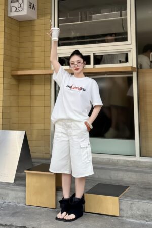 Alternative view of Áo Thun Unisex Cotton 2C Form Rộng Unlimited