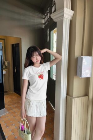 Alternative view of Áo Thun Baby Tee Form Fit Morango,Cotton Co Giãn, Mặc Mát, Tôn Dáng