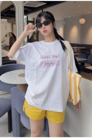 Áo Thun Unisex NEVER STOP PRAYING