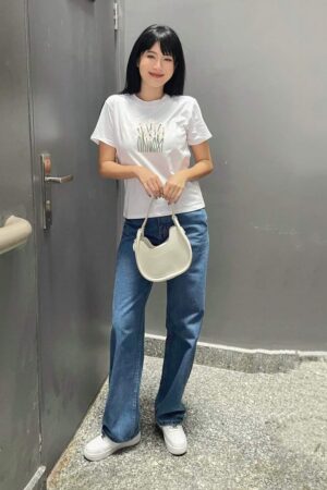 Alternative view of Áo Thun Babytee Nữ Hoa Nhí